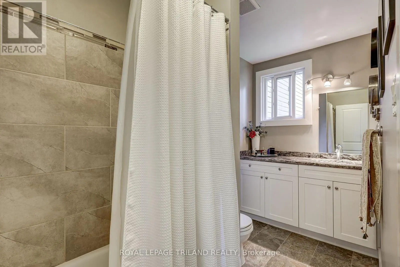 6 - 301 CARLOW ROAD, #6