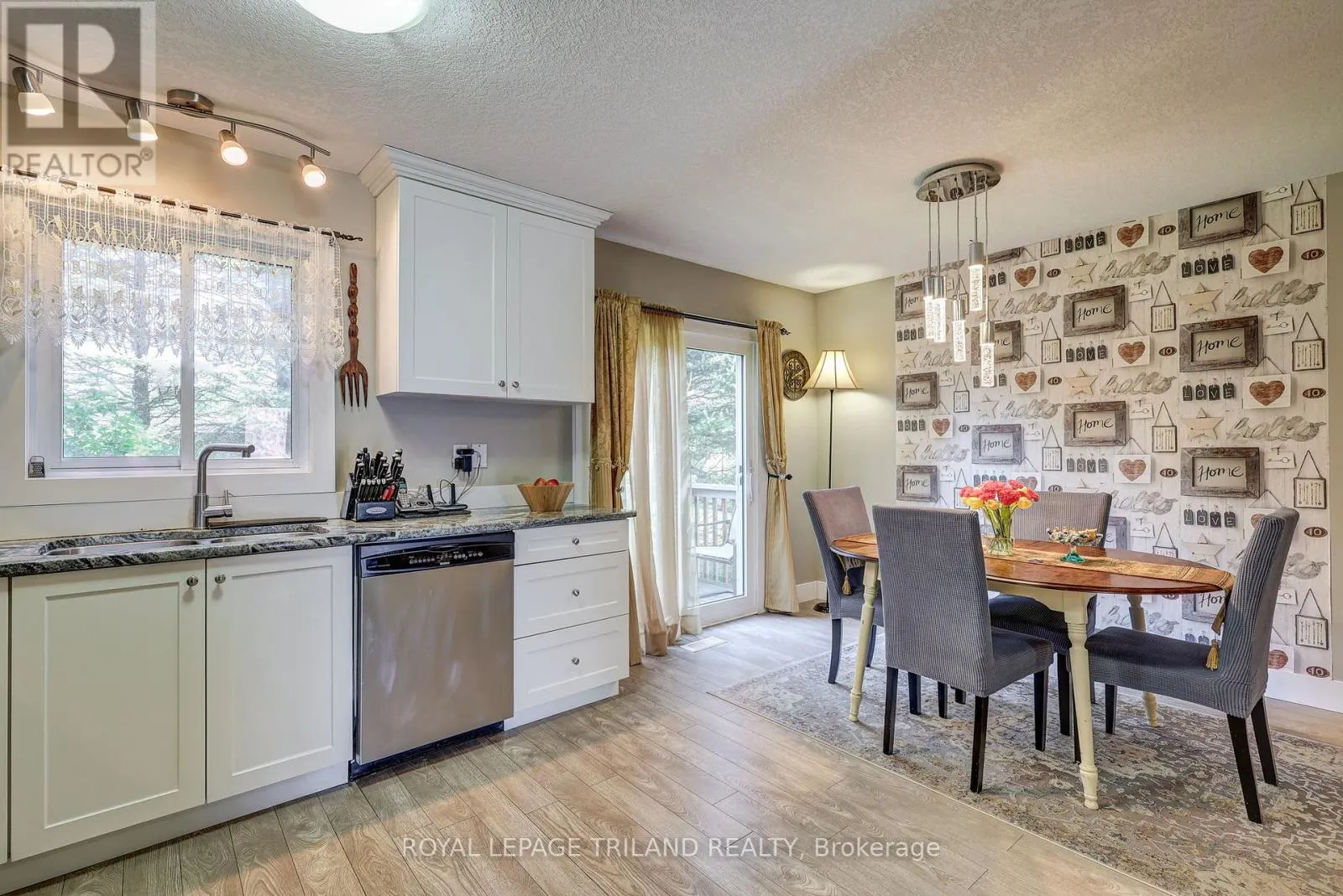 6 - 301 CARLOW ROAD, #6