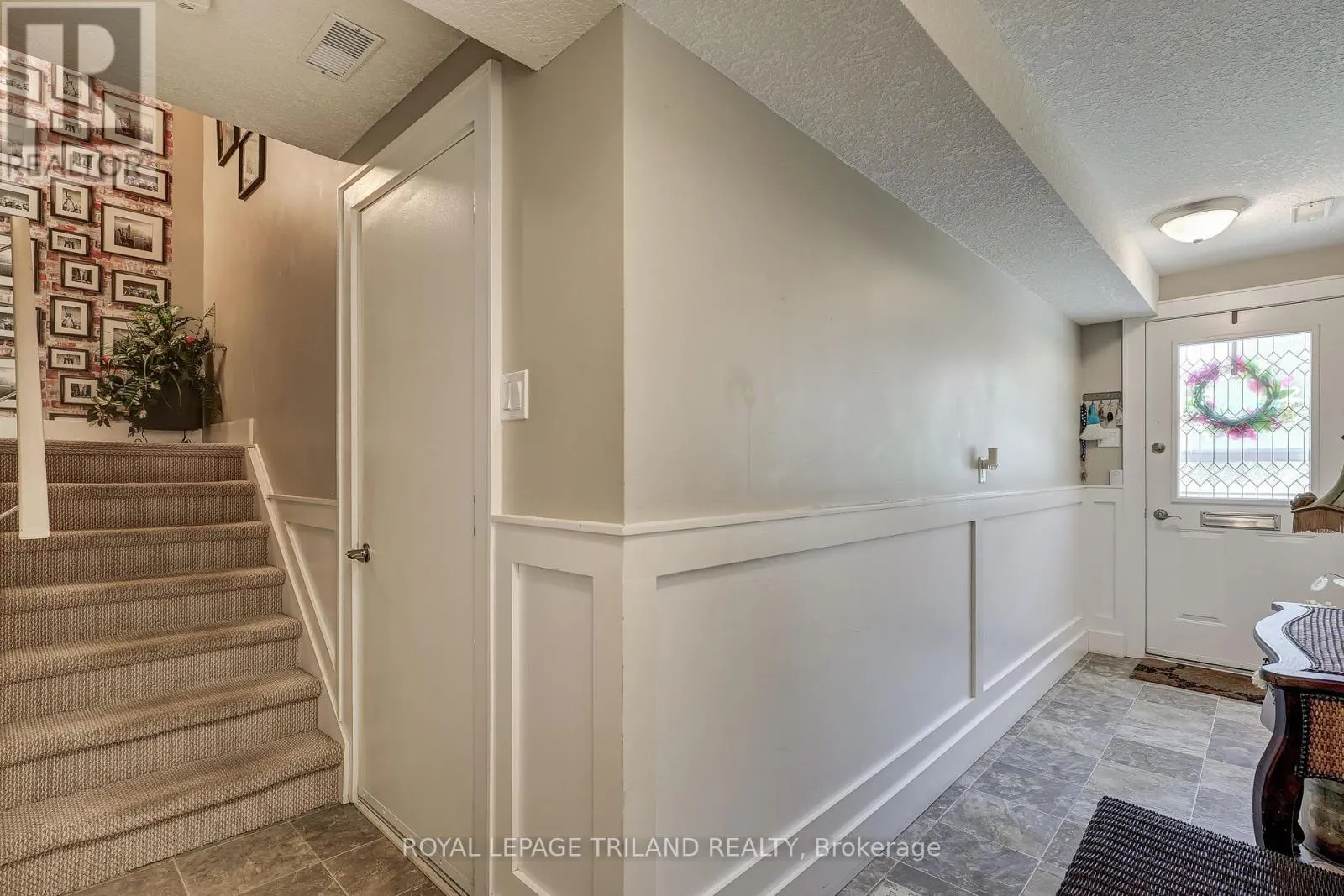 6 - 301 CARLOW ROAD, #6