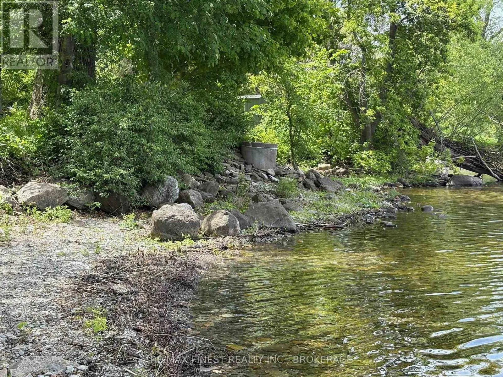 2750 FRONT ROAD