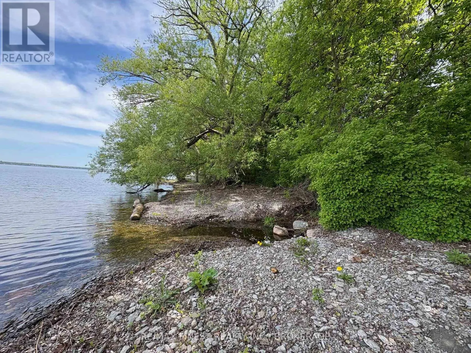 2750 FRONT ROAD