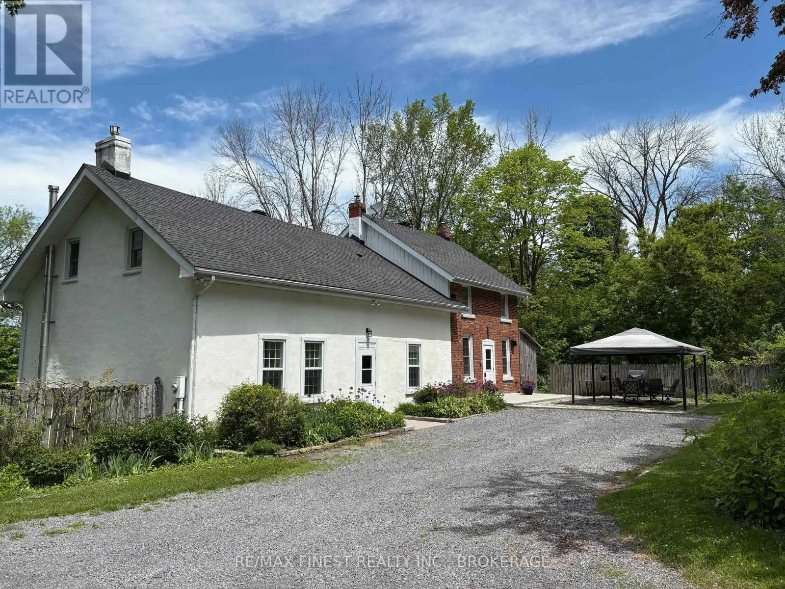 2750 FRONT ROAD