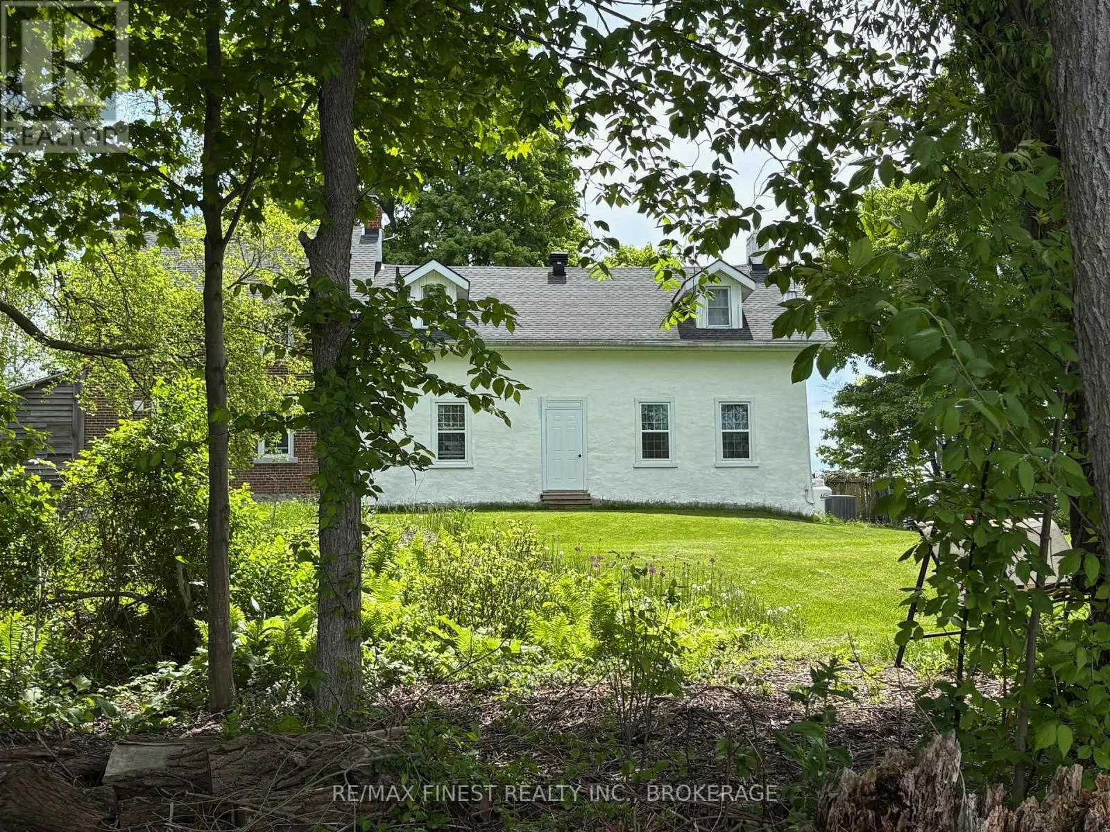 2750 FRONT ROAD