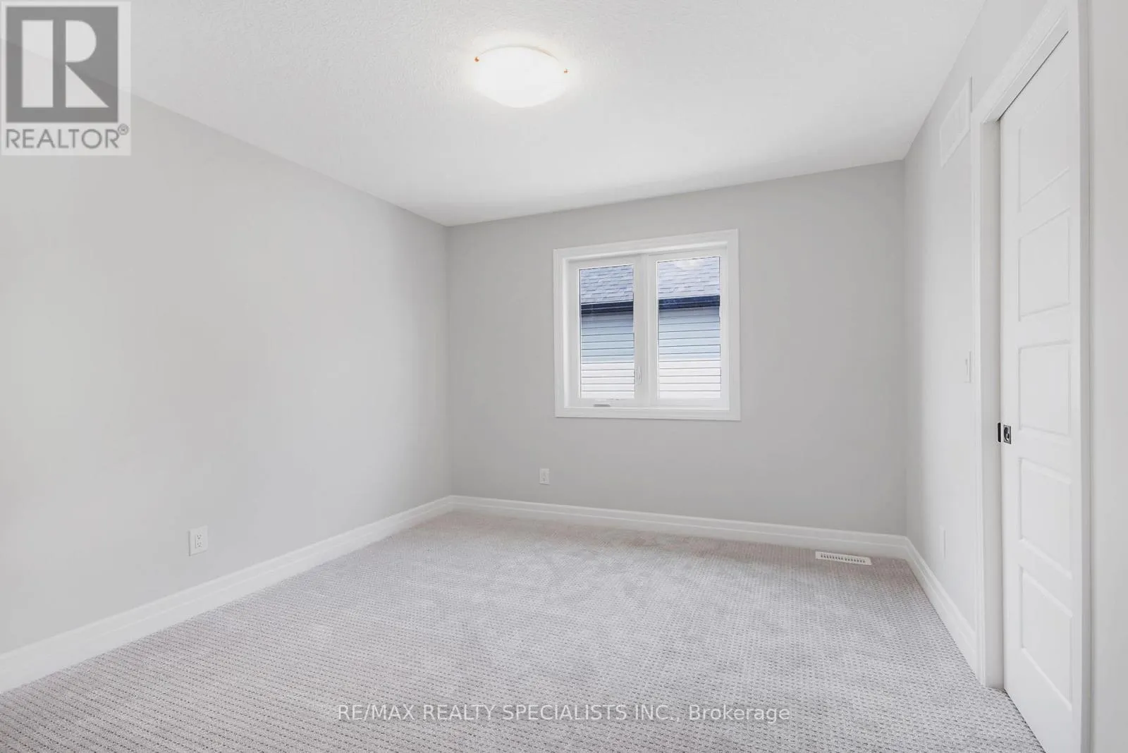 30 SYCAMORE DRIVE N