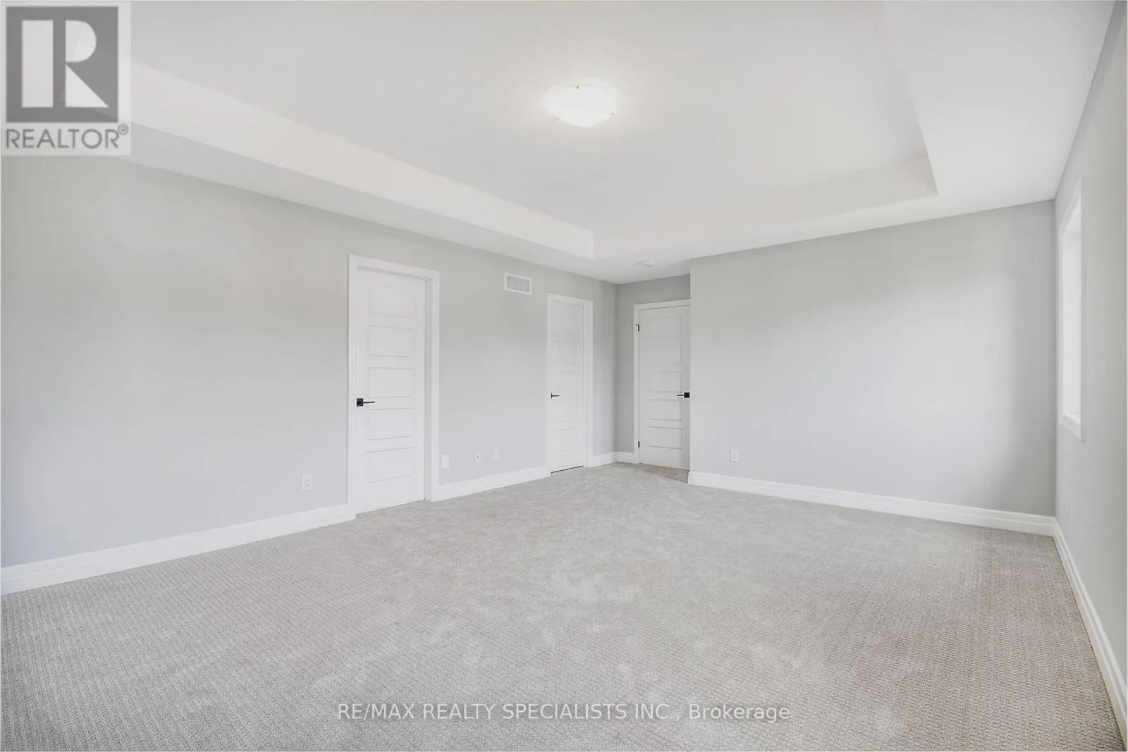 30 SYCAMORE DRIVE N