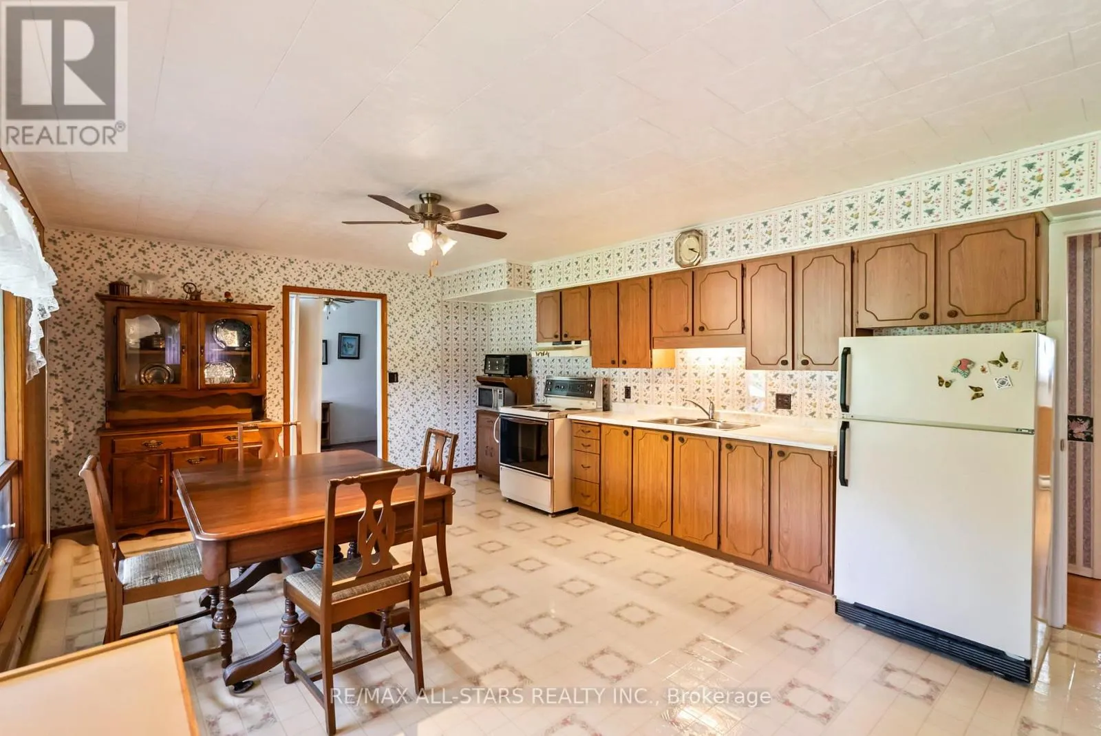 104 TRENT CANAL ROAD