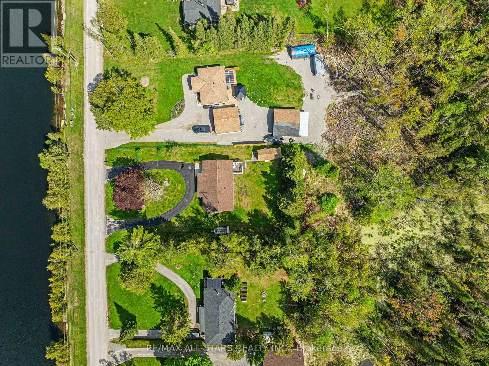 104 TRENT CANAL ROAD