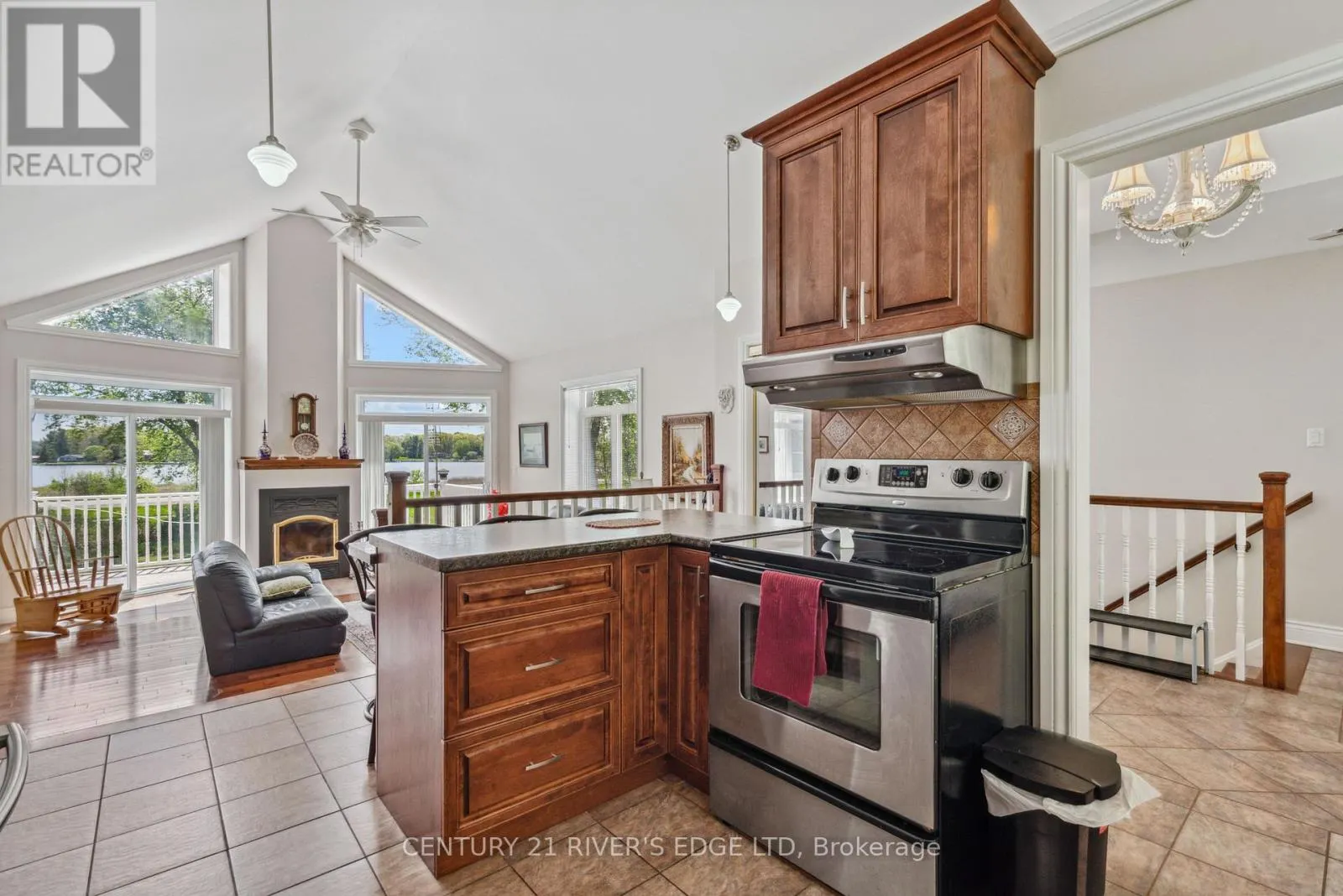 139 OLD RIVER ROAD