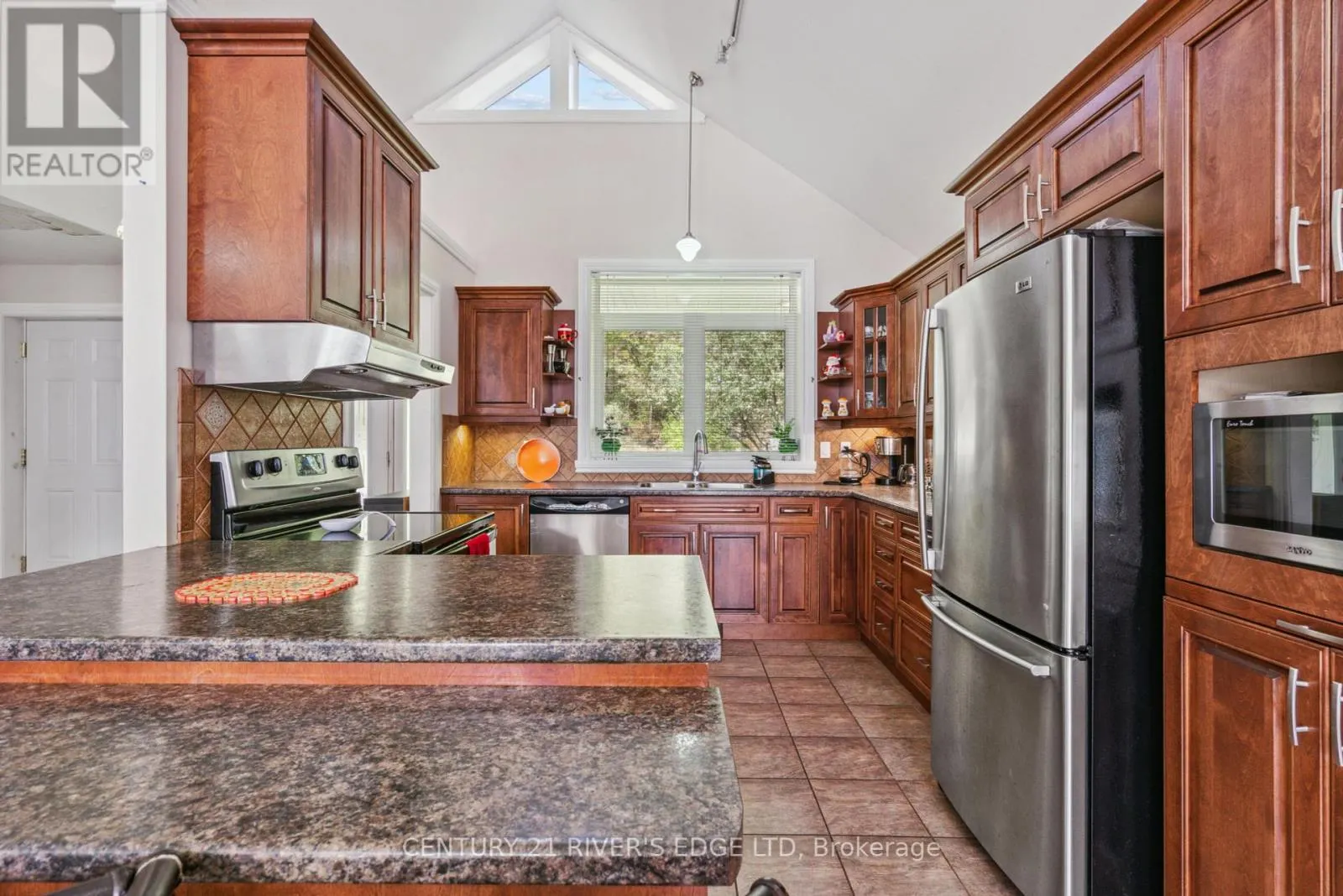 139 OLD RIVER ROAD