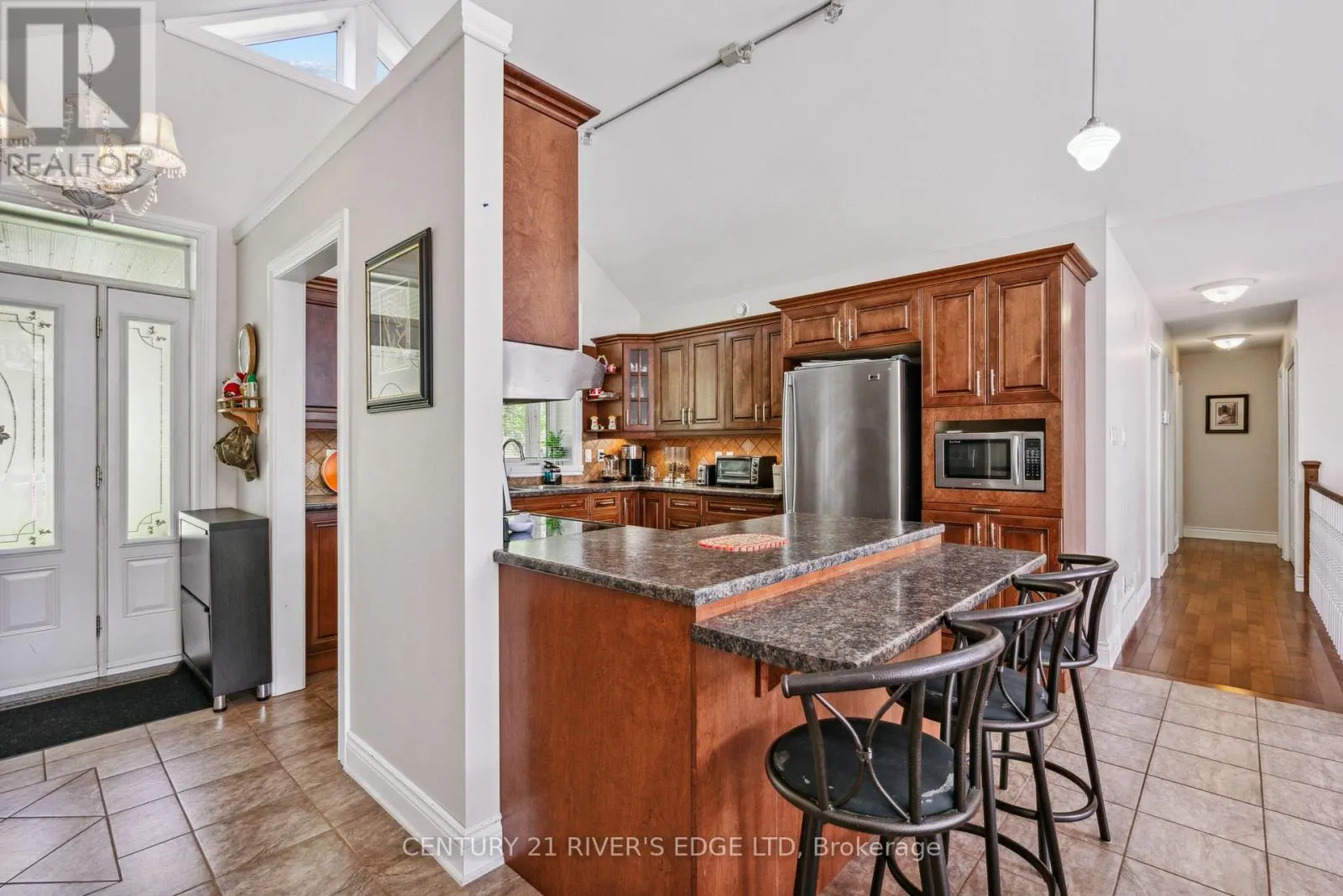 139 OLD RIVER ROAD