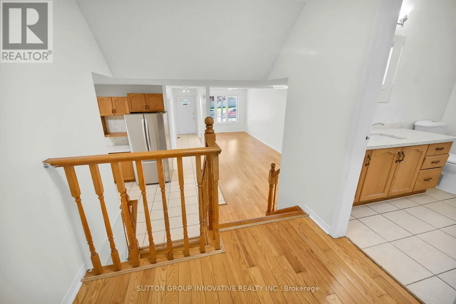 107 LEGGETT CRESCENT