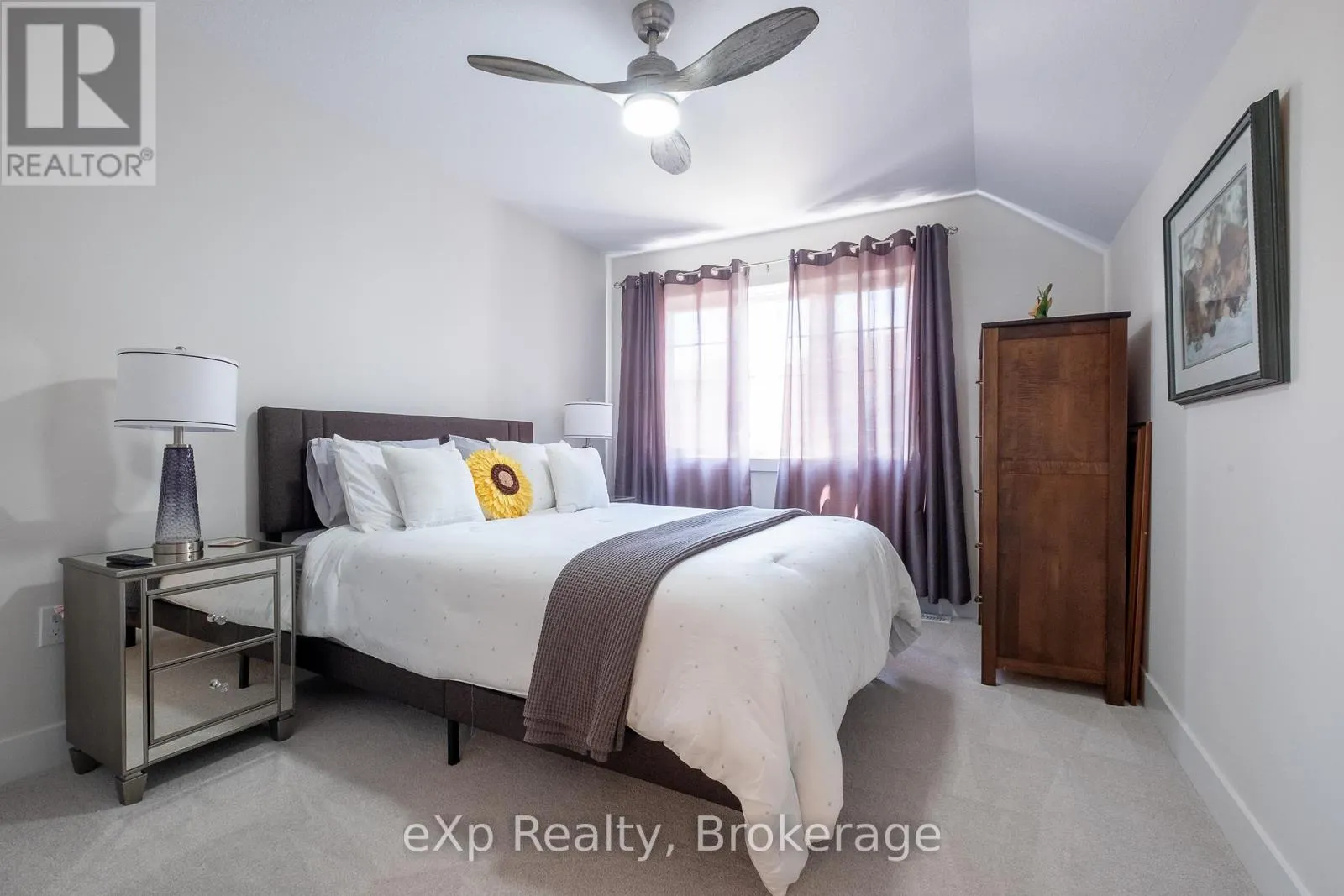 300 SANDPIPER LANE