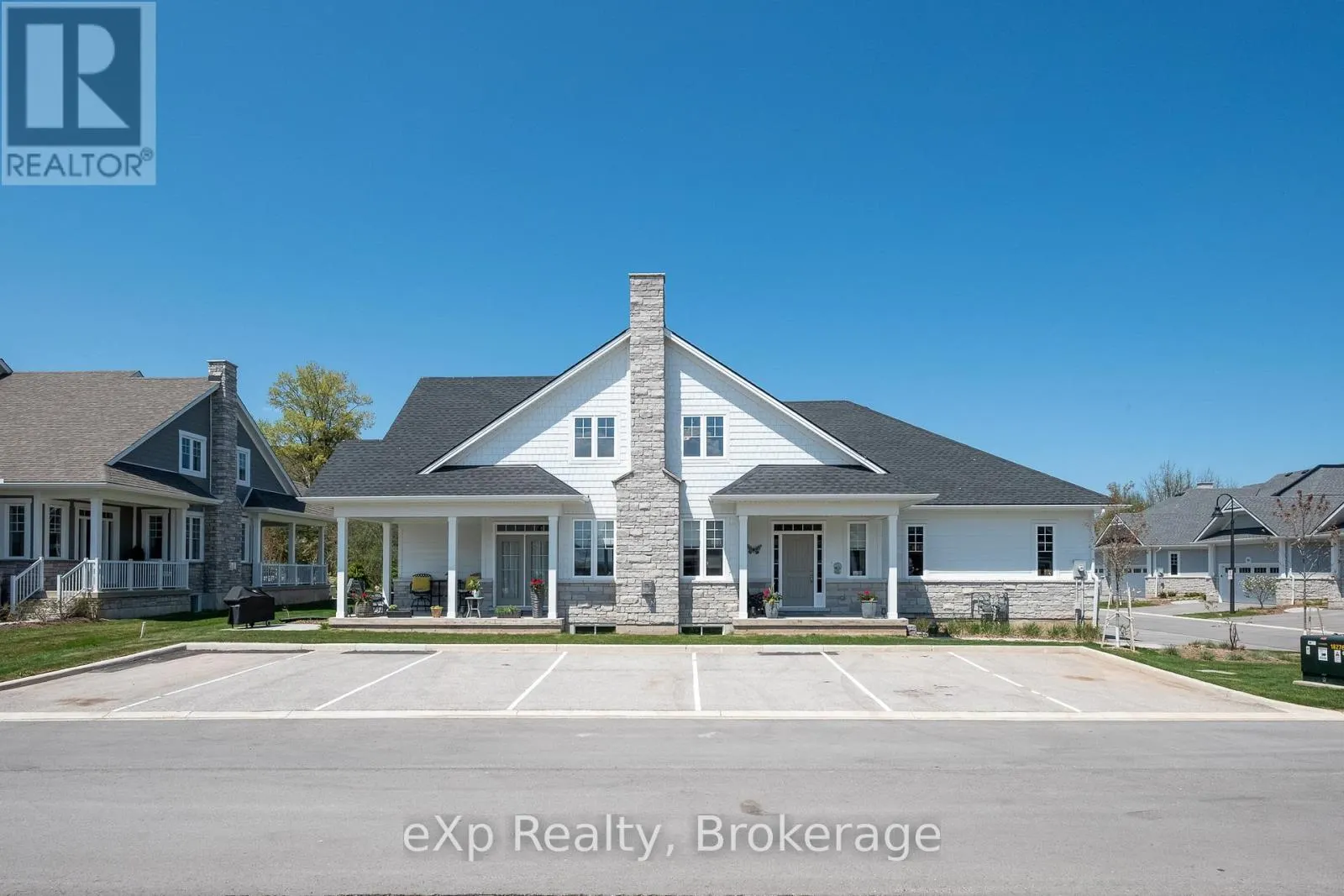 300 SANDPIPER LANE