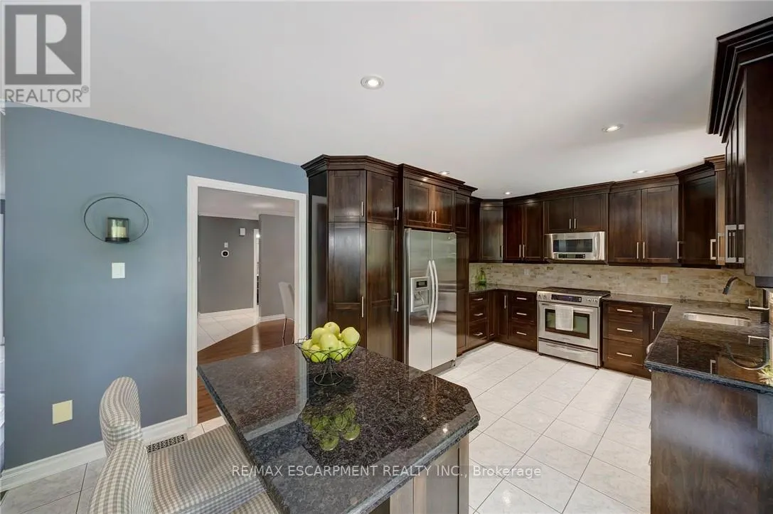 786 UPPER HORNING ROAD