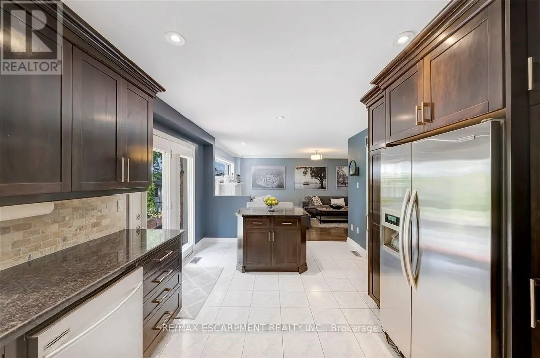 786 UPPER HORNING ROAD