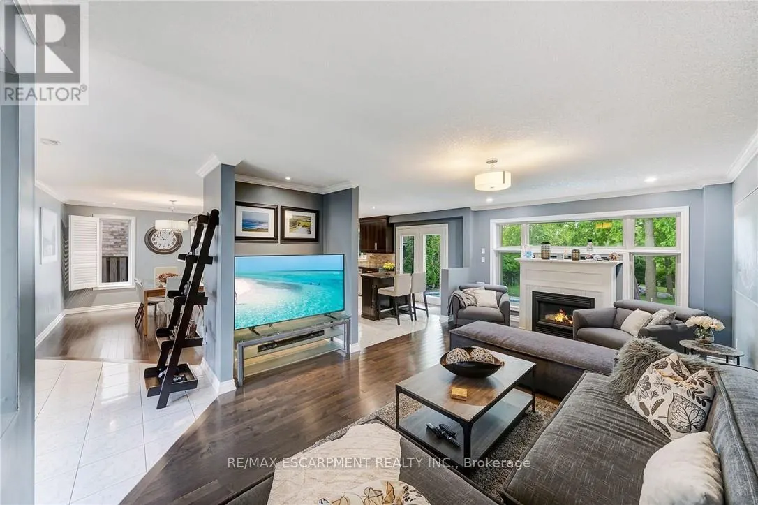 786 UPPER HORNING ROAD