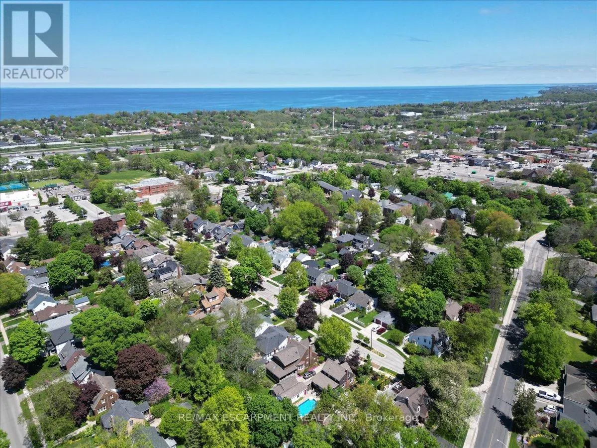 23 NELLES BOULEVARD