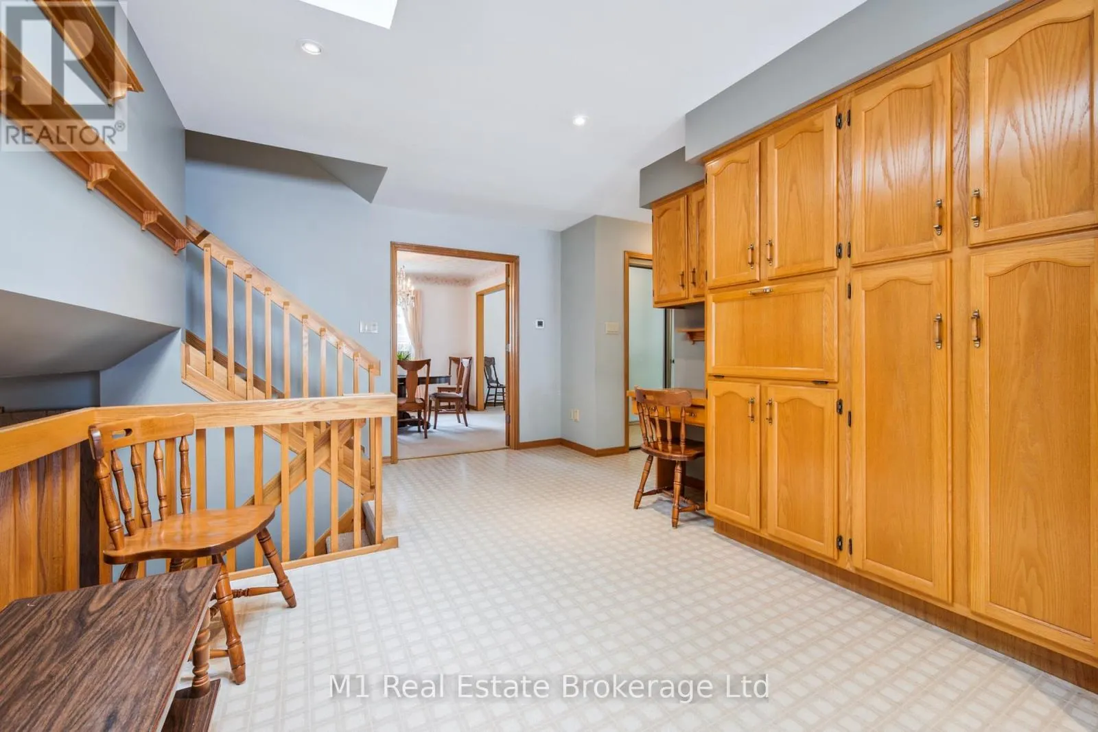 82 CRANE DRIVE