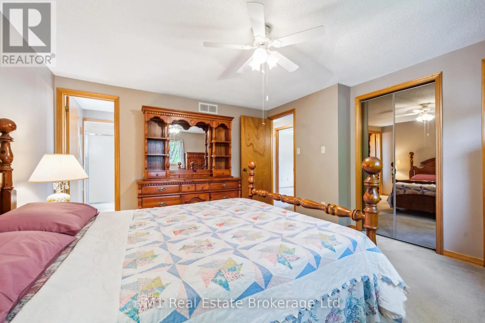 82 CRANE DRIVE