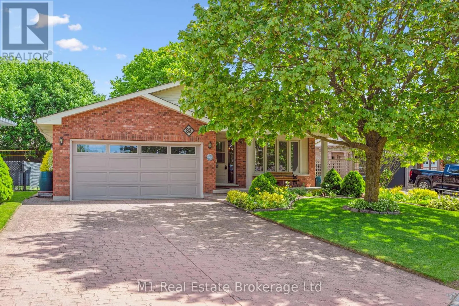 82 CRANE DRIVE