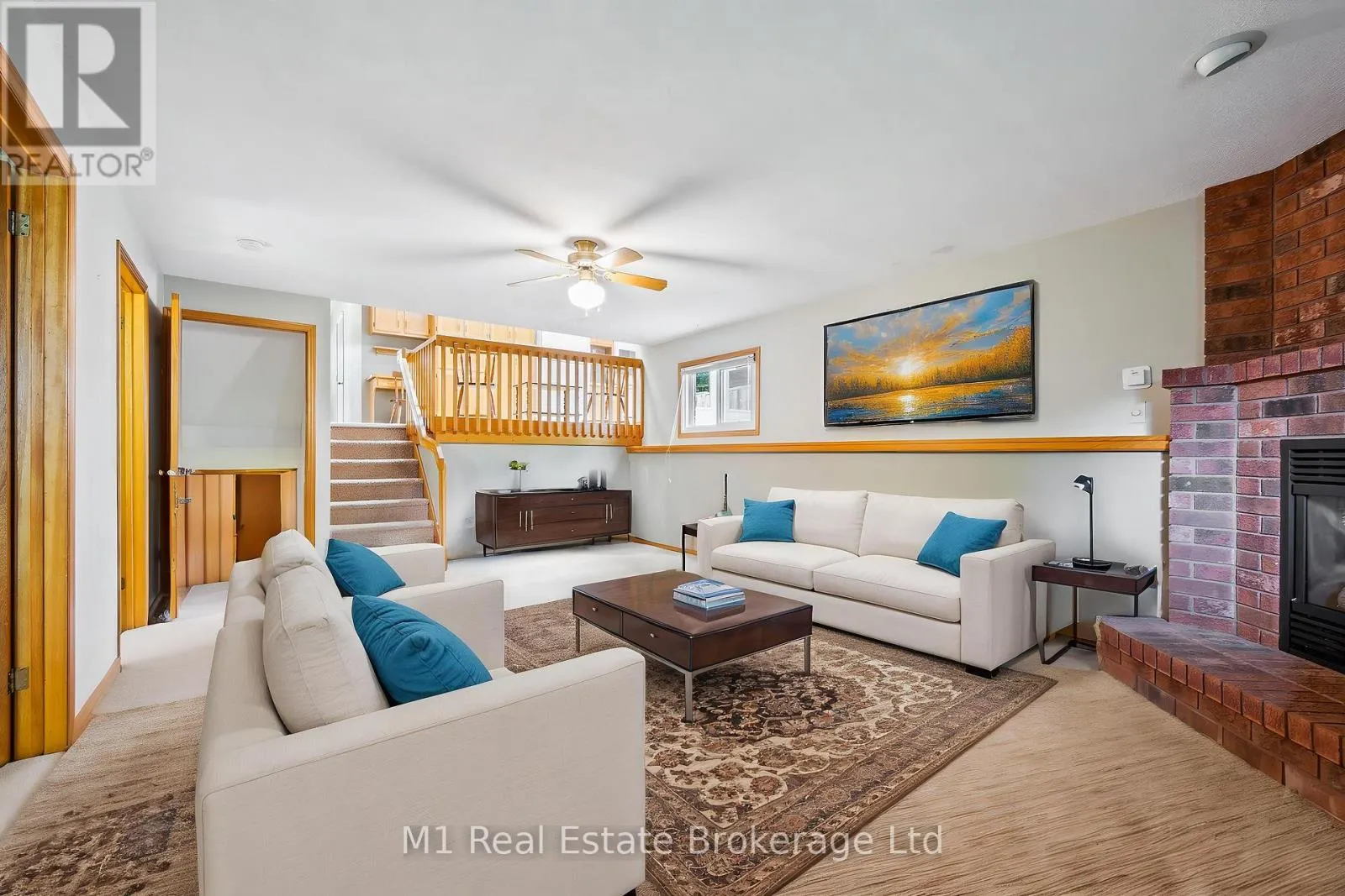 82 CRANE DRIVE