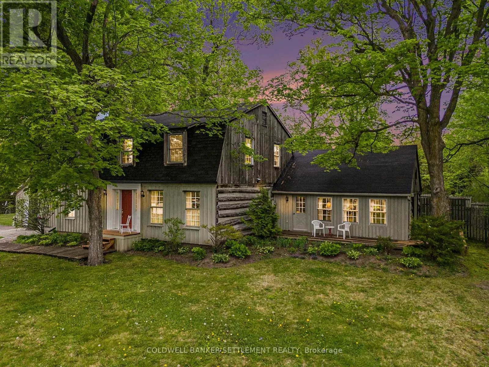 93 RIDEAU FERRY ROAD