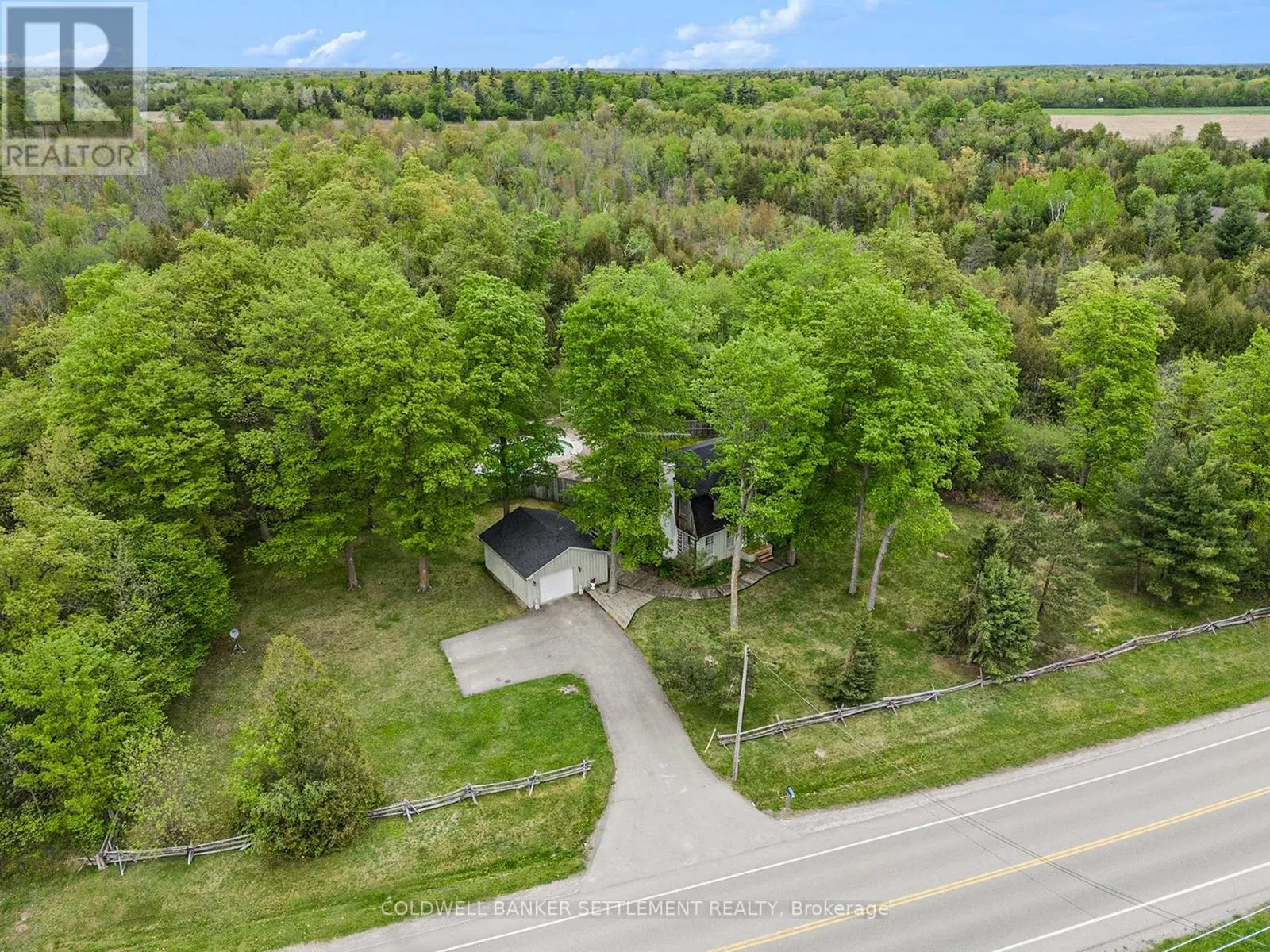 93 RIDEAU FERRY ROAD