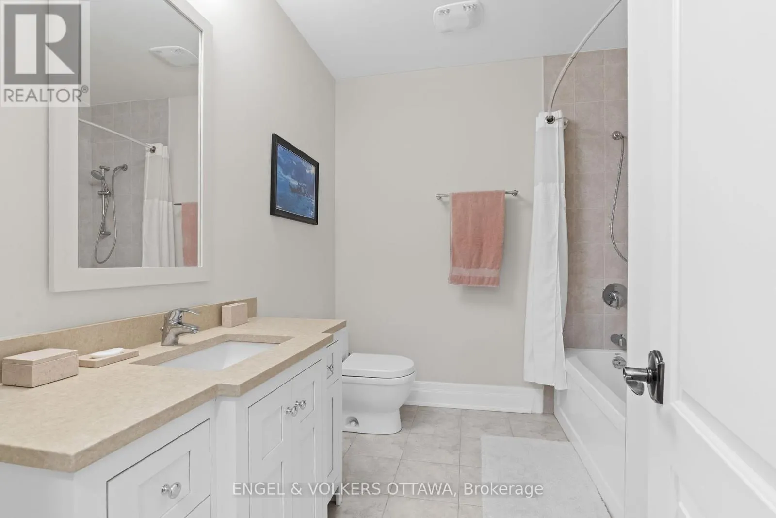 1408 BLACKHORSE COURT
