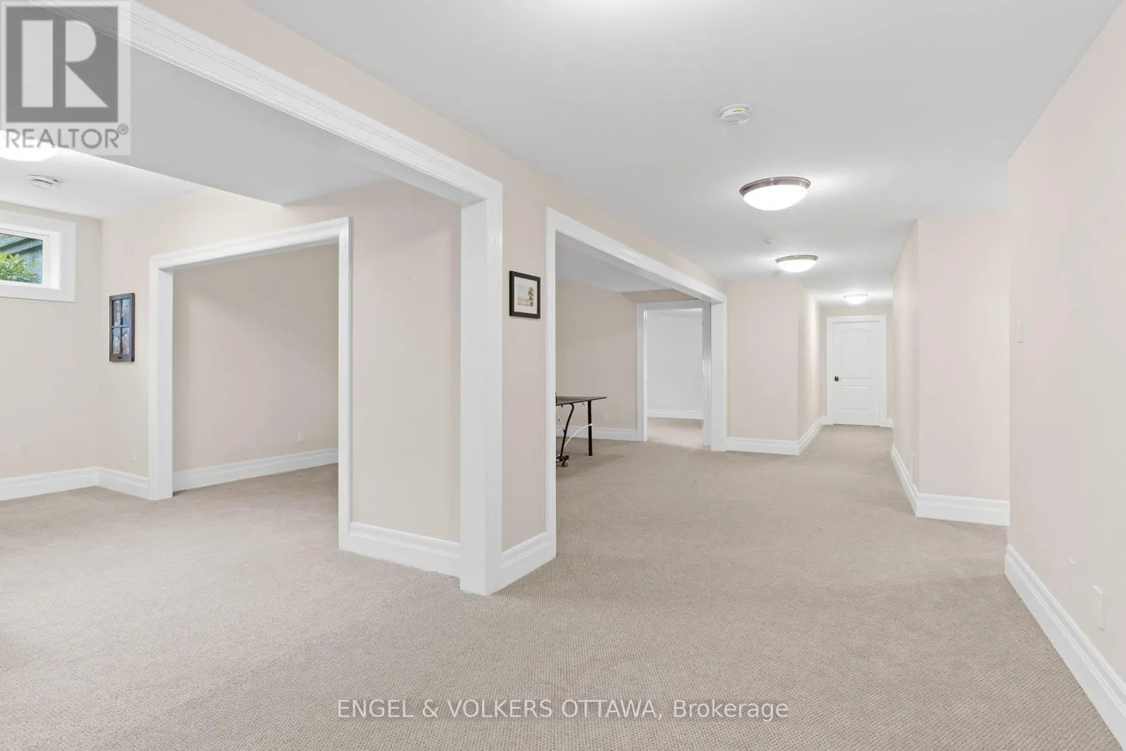 1408 BLACKHORSE COURT