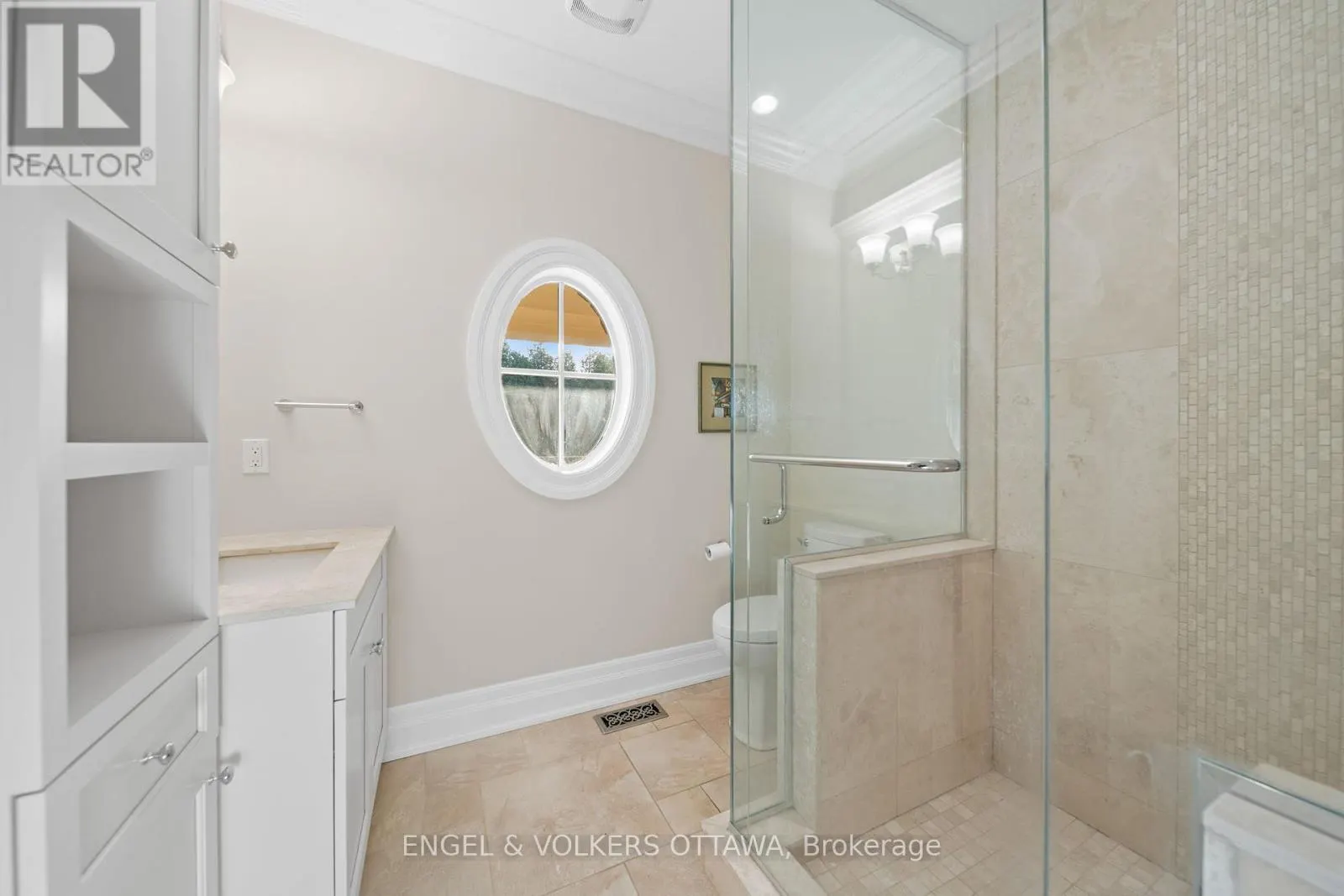 1408 BLACKHORSE COURT