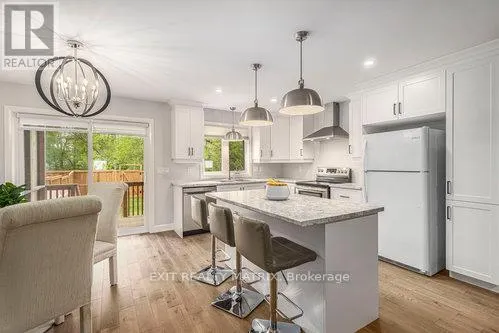401 VOYAGEUR PLACE
