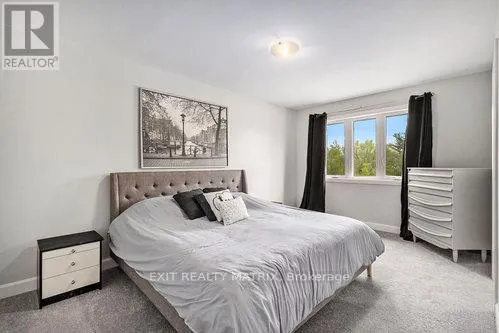 401 VOYAGEUR PLACE