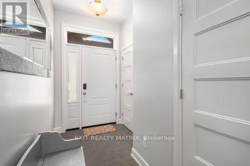 401 VOYAGEUR PLACE