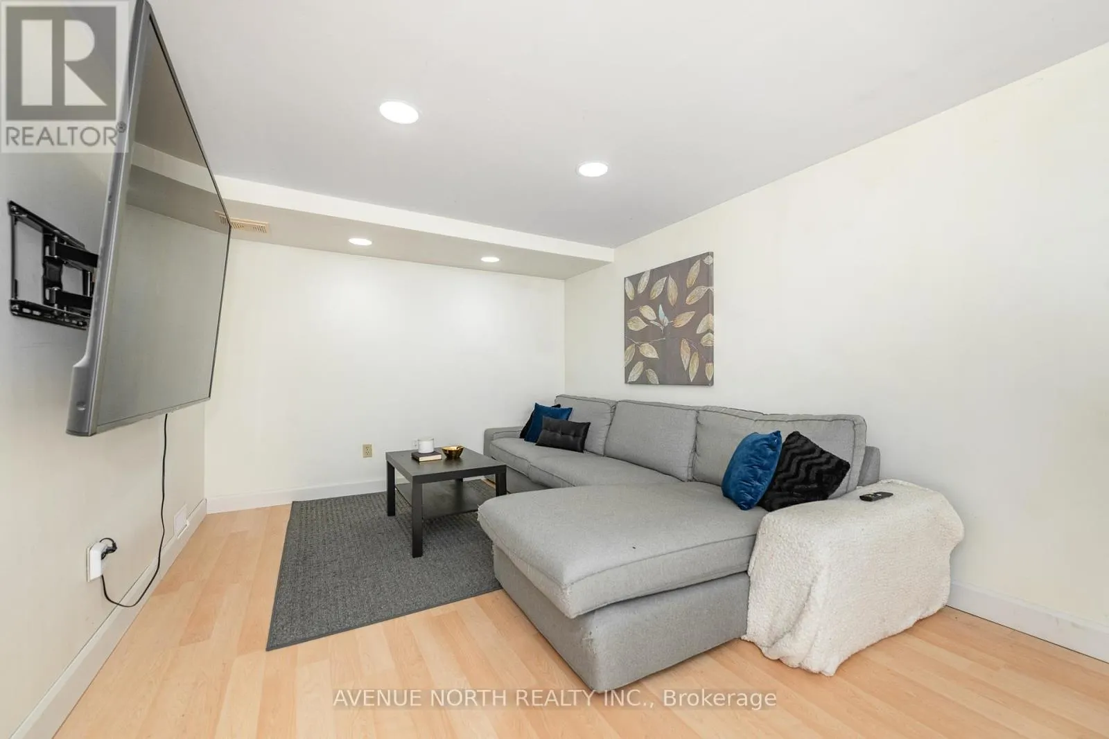 104 - 3260 SOUTHGATE ROAD