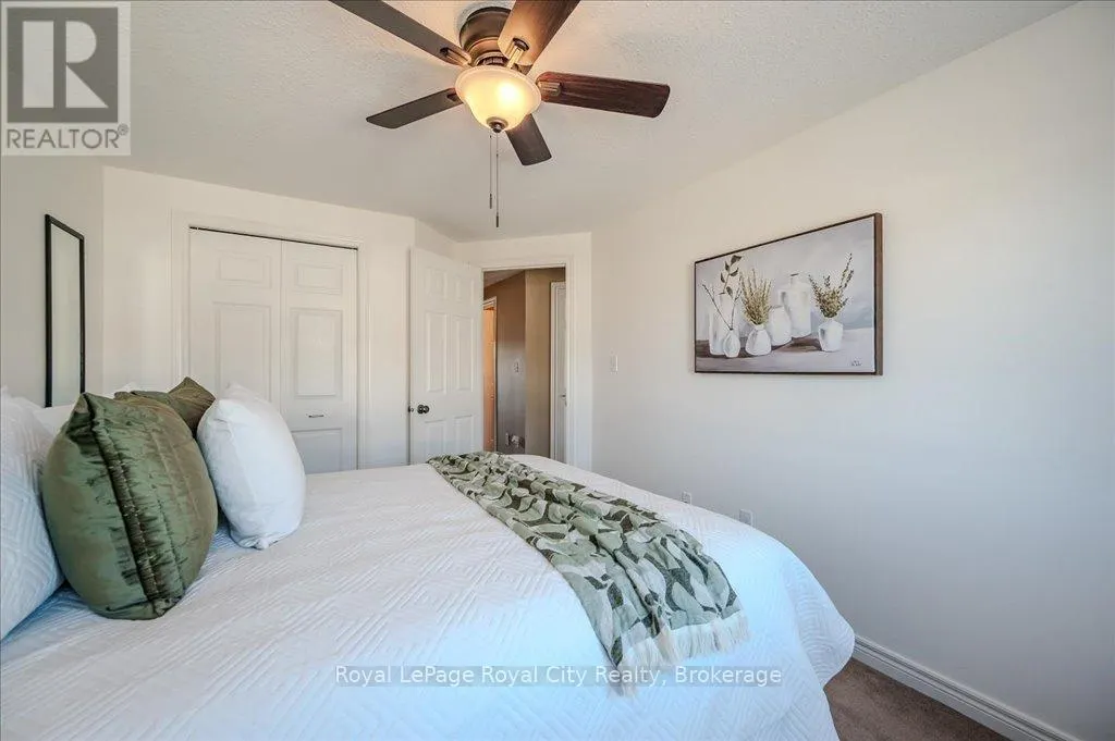 4 - 361 ARKELL ROAD, #4