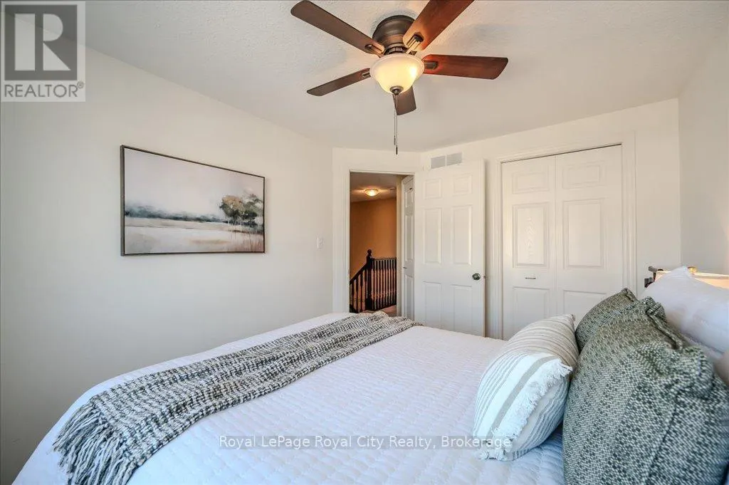 4 - 361 ARKELL ROAD, #4