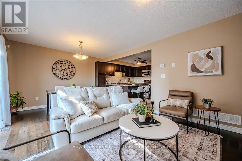 4 - 361 ARKELL ROAD, #4