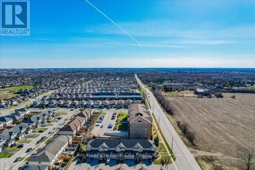 4 - 361 ARKELL ROAD, #4
