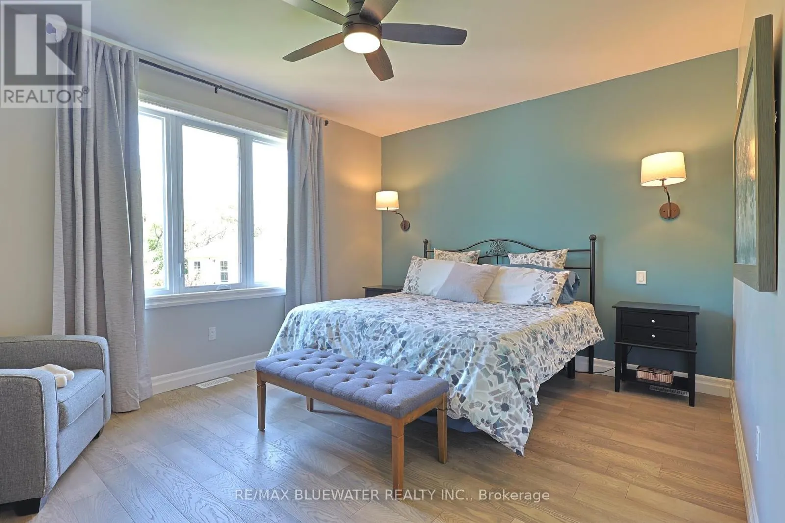 8437 GOOSEMARSH LINE