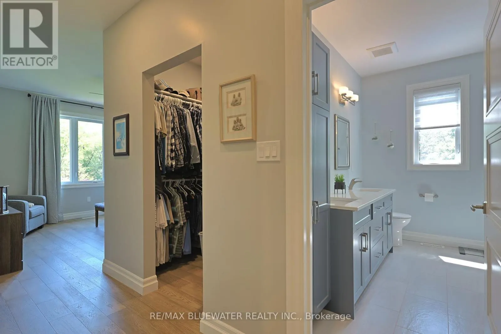 8437 GOOSEMARSH LINE