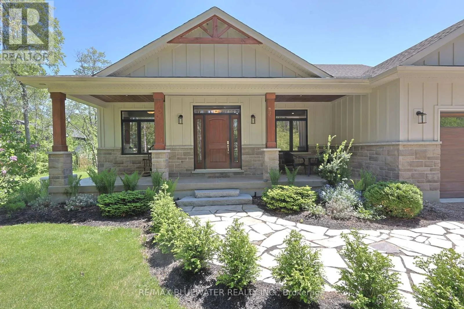 8437 GOOSEMARSH LINE