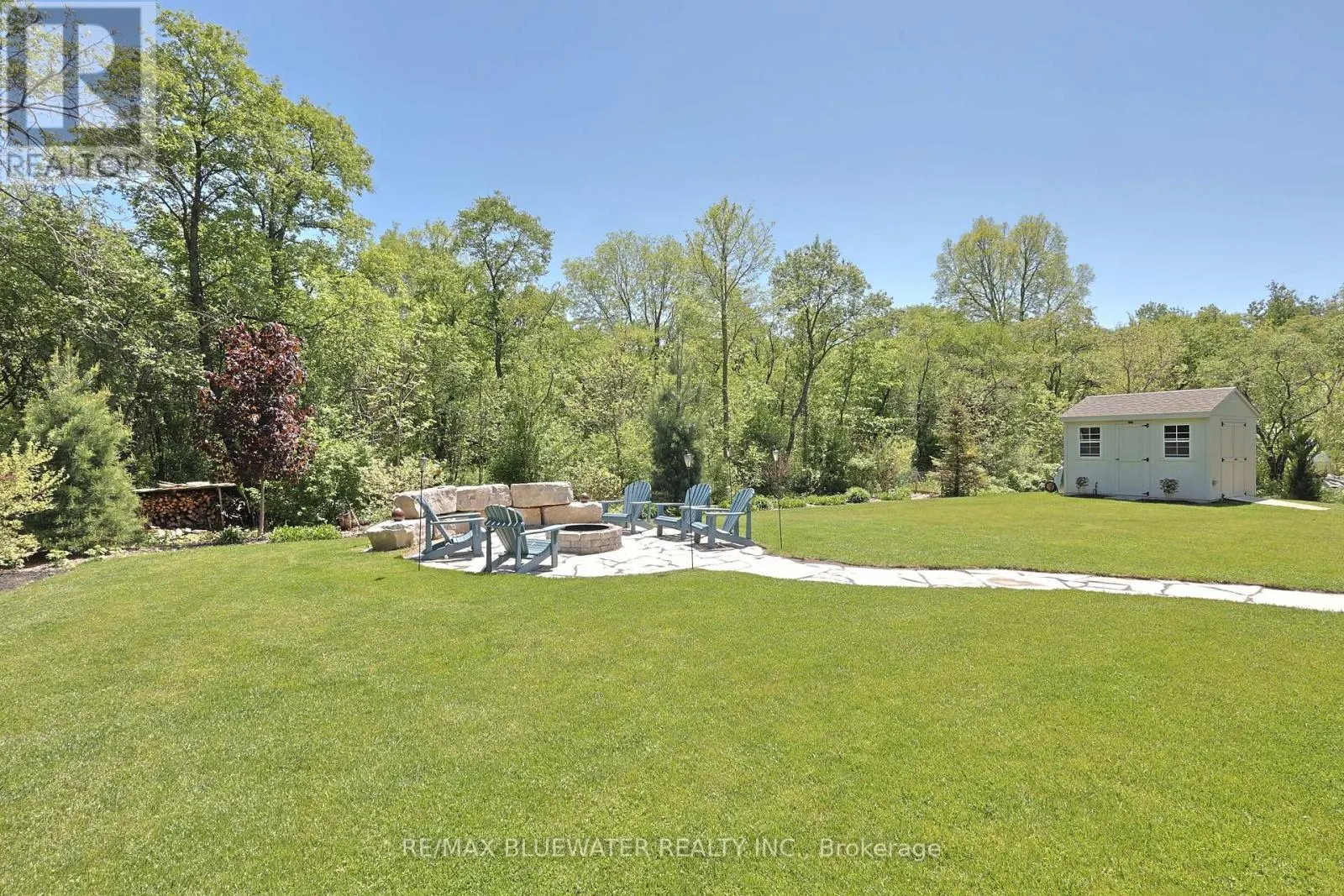 8437 GOOSEMARSH LINE
