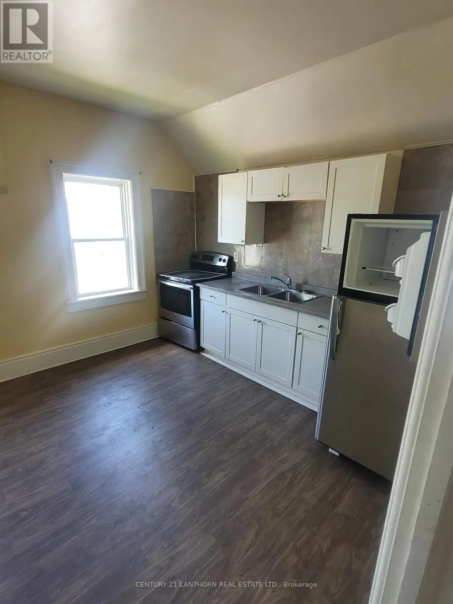 88 - 86 - 88 WEST STREET S, #88 - 86