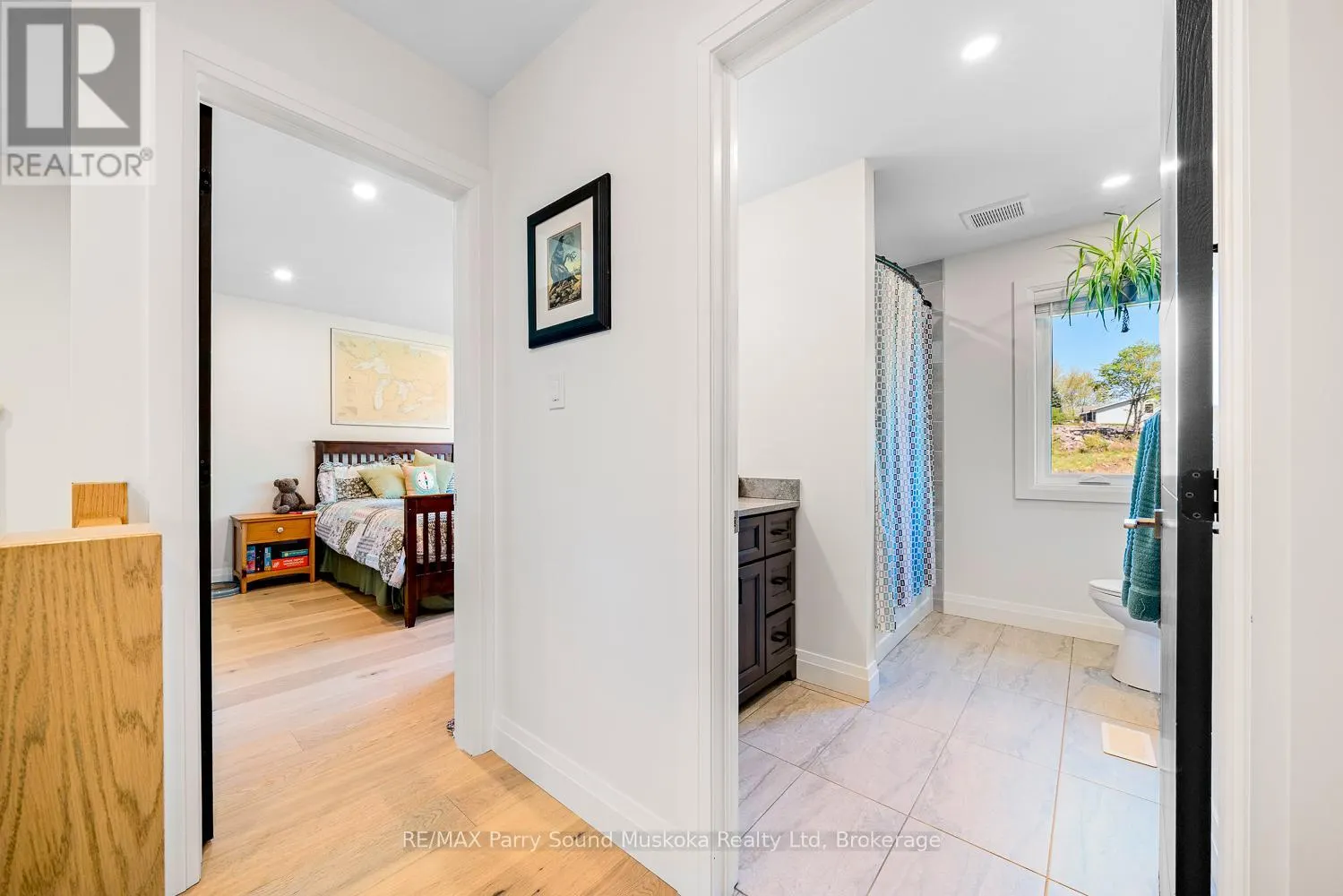44 DENNIS DRIVE
