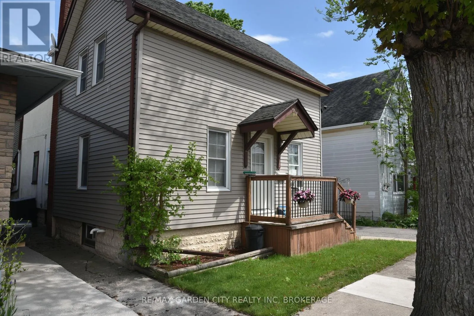 177 ERIE STREET