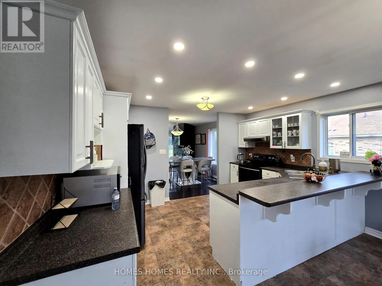 5183 SHERKSTON ROAD