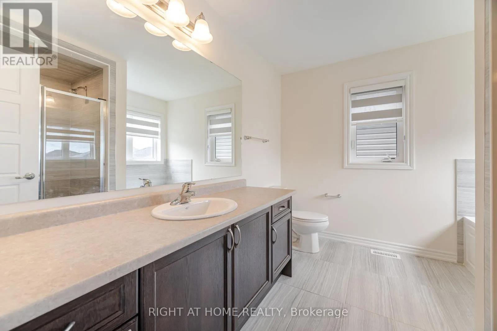 32 GEORGE BRIER DRIVE W