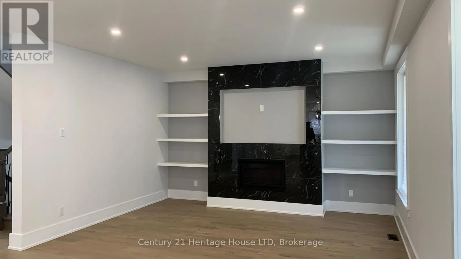 2476 COLANGELO DRIVE