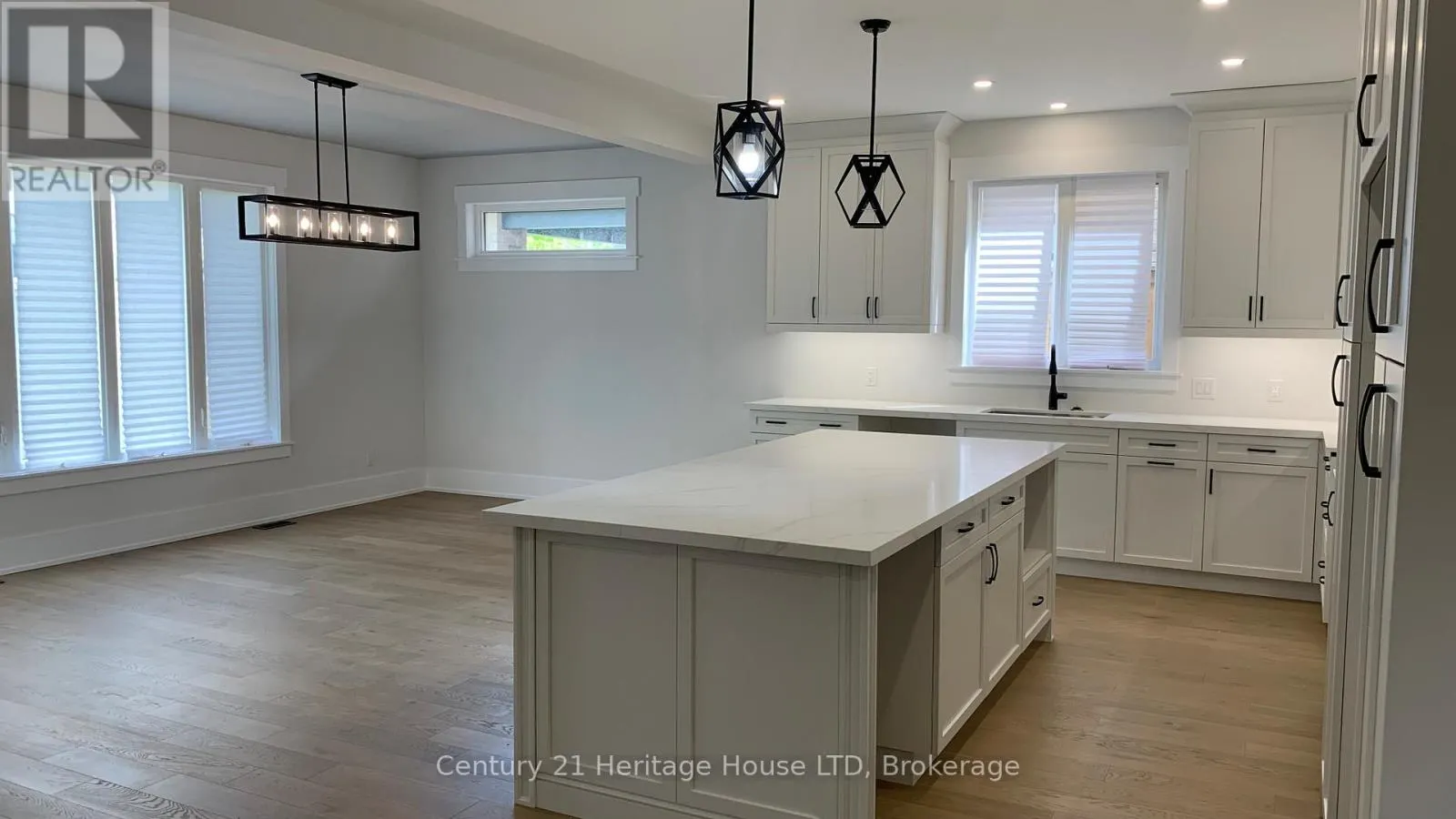 2476 COLANGELO DRIVE