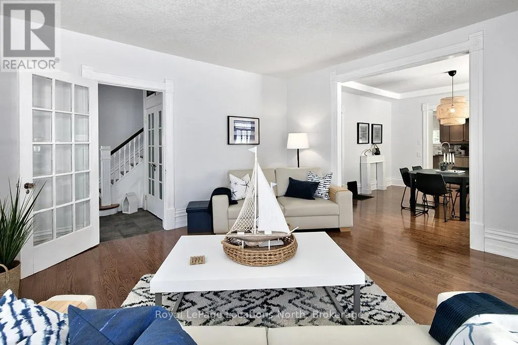 67 MARSHALL STREET W